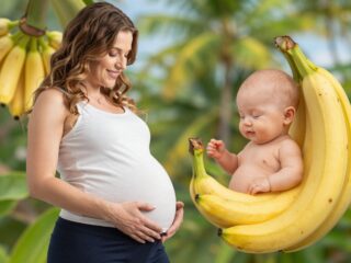 A terhesség huszadik hete: a magzat már akkora, mint egy banán