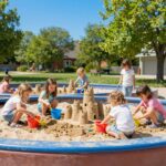 Hogyan játszon a gyerek biztonságosan a nyilvános homokozóban?