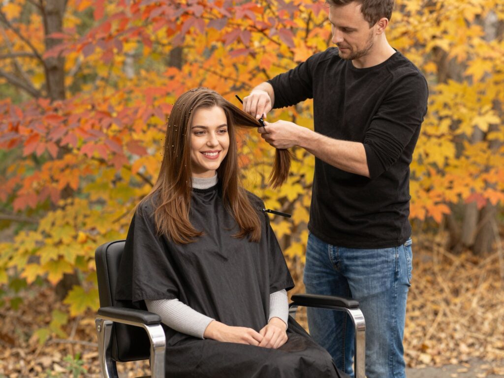Miért érdemes ősszel hajat vágatni? A legjobb időpont a megújulásra