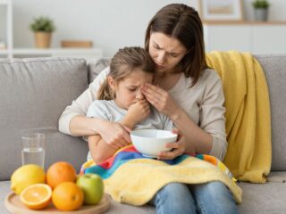 Mit tegyél, ha a gyermeked hány és hasmenése van? Diéta és folyadékpótlás
