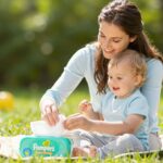 Higiénia útközben: hogyan tartsd tisztán a gyereket a Pampers segítségével?