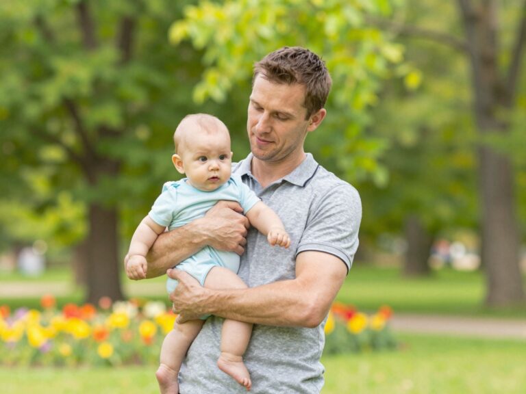 Miért óvatosabbak a férfiak, miután apává válnak?
