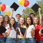 Bizonyítványosztás után: tényleg a kitűnő jegy a boldogság kulcsa?