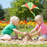 Hogyan segítik a legjobb barátok a gyerek fejlődését?