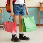 Köpeny, nejlon szatyor és csattos cipő: nosztalgikus visszatekintés a 80-as évek iskoláira