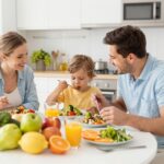 Hogyan tanítsd a gyereket enni? 5 módszer a pozitív és stresszmentes étkezésekért