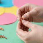 Kinek ajánlott a rézgyöngy és mik az előnyei a hagyományos spirállal szemben?