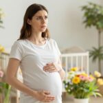 Mi vezethet koraszüléshez? A leggyakoribb okok és a figyelmeztető jelek