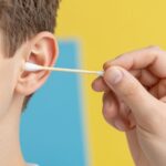 Kerülje el a fülgyulladást: a helyes fültisztítás lépései és szabályai