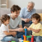 Generációs szakadék a gyereknevelésben: mit tegyél, ha a szüleid mindent jobban tudnak?