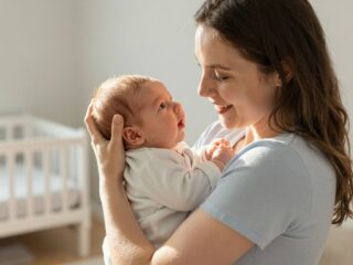 Az anyává válás csodája: hogyan változtat meg egy nőt a szülés élménye?