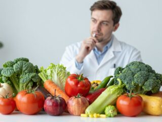 Vitamintabletta vagy zöldség? A kutatók szerint az élelmiszerek rákellenes hatása erősebb